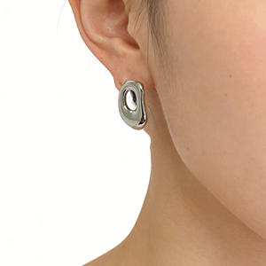 Pendientes de Aro de Acero Inoxidable para Mujer, Chapados en Oro de 18K, Estilo Vintage, Joyería Elegante en Color Oro y Plata para Aniversario - Product Image 4