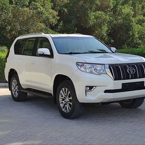 2019 para Toyotaaas Pradooos G X R Coche usado Premium con opciones completas Asientos de cuero Dirección izquierda Fiebre de ventas de temporada - Product Image 1