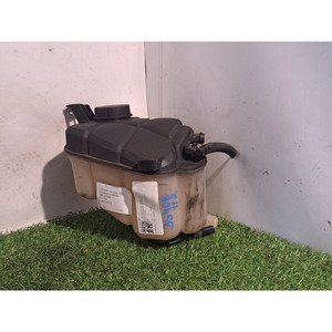 Tanque de Refrigerante para LAND ROVER Discovery Sport (L550) FK728K218A 204DTD diésel 1999 (14>18) - Product Image 1