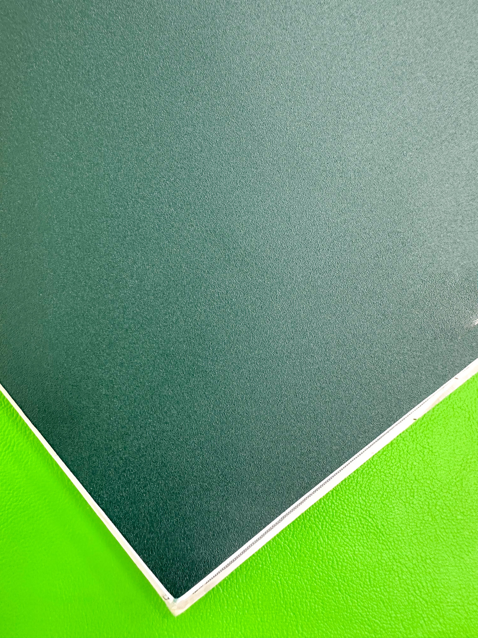 สีเขียว