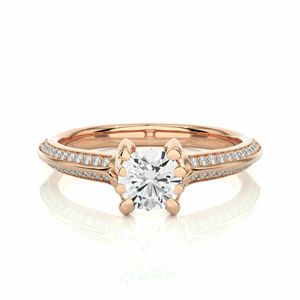 Anillo de compromiso de diamante de corte redondo de 6 puntas con detalles laterales para mujer - Product Image 6