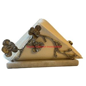 Servilletero vertical con diseño de Orquídea Negra de la más alta calidad con base de granito para decoración de mesa de comedor y cocina a la venta - Product Image 5