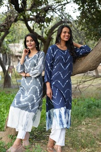 Elegante elegante lujoso mujer puro gris y blanco Patchwork tejido seda Kurta ecológico lavable - Product Image 5