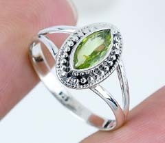 925 Sterling Silver Handmade <b>Ring</b> With Natural <b>Peridot</b> Marquise Cut Gemstone Vintage Silver Plating For Weddings Or Parties - Product Image 4