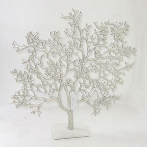 Escultura de Arte Artesanal de Lujo para Sala de Estar y Oficina, Base de Mármol con Metal de Aluminio, Forma Única, Plateada - Product Image 2