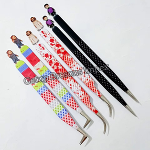 แหนบต่อขนตาแบบโค้ง 90 องศา ลายฮาโลวีน พร้อมตุ๊กตาฮาโลวีนตัดลาย  สำหรับต่อขนตา  อุปกรณ์เสริมความงาม - Product Image 1