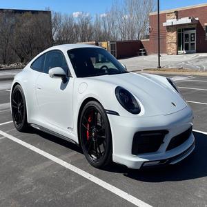 2022 911 Carrera 4 GTS Coupé 1 propriétaire, environ 4 800 milles, boîte manuelle à 7 vitesses, transmission intégrale - Product Image 1