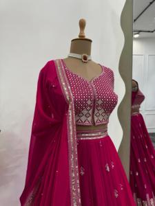 Vêtements de fête lourds longueur au sol entièrement cousu Lehenga Choli ensemble riche tigré Organza brodé séquence travail Dupatta indien - Product Image 6