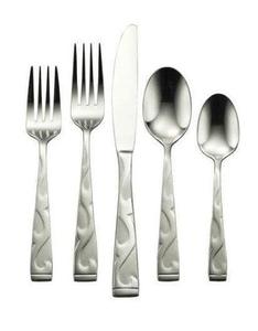 Couverts traditionnels en acier inoxydable faits à la main dessus de table en gros meilleure qualité élégant classique nouveau ensemble de couverts en métal fantaisie - Product Image 2