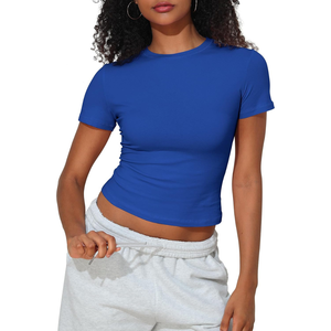 T-shirt élégant pour femme, tricot doux, toucher lisse, respirant, texture aérée, extensible, confort quotidien, forme moderne, frais d'été - Product Image 1