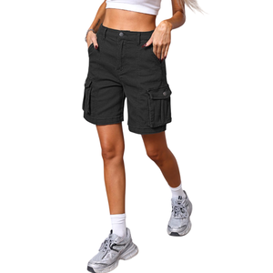 Short cargo pour femme-élégant et moderne, parfait pour la vie urbaine, avec des poches à la mode, idéal pour un port polyvalent - Product Image 2
