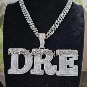 Collar con Colgante de Letra Personalizada en Plata 925 Chapada en Oro con Diamante Moissanite VVS Tipo Baguette, la Mejor Oferta a Bajo Precio para Hombre - Product Image 6