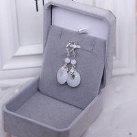 Anting-anting Yi Sugar Fashion, Etnis Klasik Bunga Merah Vintage, Anting-anting Gantung untuk Wanita, Gaya Retro Klasik