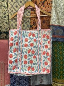 Elegante bohemio señora acolchado algodón bolso de mano grande estampado a mano Reversible ecológico uso diario compras Jhola dos Abiertos - Product Image 5