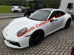Porsche 911 Carrera 4S AWD 2020, moteur essence/électrique 8L, transmission intégrale, sièges en cuir, caméra arrière, boîte automatique, Euro V, 2 places, conduite à gauche - Product Image 2
