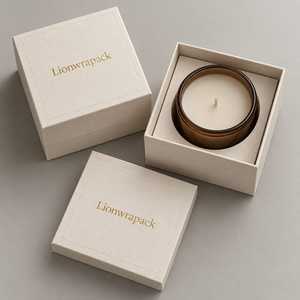 กล่องใส่เทียนรูปทรงบ้านลายเส้นสีดำด้านแบบกำหนดเองของ Lionwrapack พร้อมโลโก้ฟอยล์สีทองเปิดด้าน<span class=keywords><strong>หน้า</strong></span> - Product Image 1