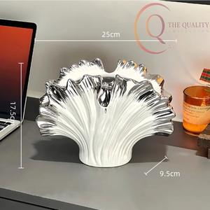 Jarrón Decorativo de Metal Hecho a Mano de Primera Calidad, Forma Única, Diseño Contemporáneo para Regalos, Decoración del Hogar, Interior de Lujo - Product Image 2