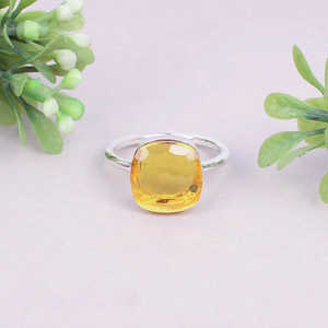 แหวนแต่งงานเงินแท้92.5พลอยซิทรีนแหวนแต่งงานสีเหลืองและสีขาวทองตัวเรือนกว้าง8มม. - Product Image 1