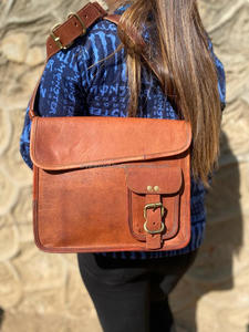 Bandolera de cuero de cabra Real hecha a mano para portátil, 9x11 pulgadas - Product Image 2