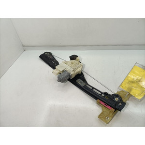 Mécanisme de levage de la vitre arrière. DX CITROEN C4 Picasso II 9826076480 DV6DTED (13>) - Product Image 3