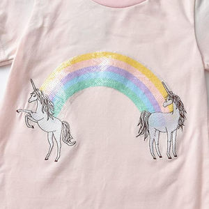 T-shirt en tricot imprimé numérique pour femmes, motif tendance, tissu doux et confortable, style décontracté, graphisme moderne et lumineux - Product Image 2