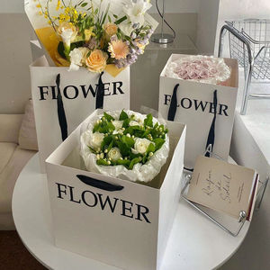 Bolsas de Papel Blancas de Lujo para Ramos de Flores, Ecológicas, Impresas Personalizadas, Embalaje de Regalo, Fabricante Mayorista - Product Image 1