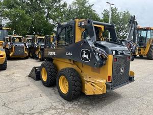 Asequible usado Johnn Deeree 324G Compare Wheel Skid Steers Loader para la venta - Product Image 2
