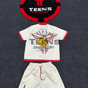 สินค้ามาใหม่ 2026 ชุดเซ็ตฤดูร้อนผู้ชายสไตล์วินเทจ ผ้าโพลีเอสเตอร์ 100% แห้งเร็ว ปกคอพับได้ รับผลิตตามแบบ OEM - Product Image 5