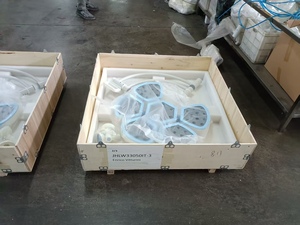 Bestseller 5-Blatt Deckenmontierte LED Metall-OP-Leuchte mit 160.000 Lux Beleuchtung CE <span class=keywords><strong>ISO</strong></span> Zertifiziert 2 Jahre Garantie - Product Image 5