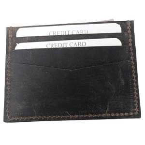 Porte-cartes de style exécutif pour cartes de crédit et d'identité en cuir de qualité supérieure avec prix personnalisé - Product Image 4