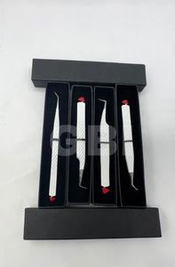 Pestañas de Acero Inoxidable Profesionales con Recubrimiento en Polvo Blanco de 90 Grados, Punta Plateada Larga de 45 Grados, Corte Santa Hat - Product Image 3