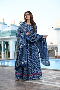 Conjunto de Lehenga Choli FABRIA con Estampado a Mano, 100% Algodón, Reversible, de Secado Rápido, Protección Solar, con Dupatta, Ropa Tradicional India para - Product Image 4