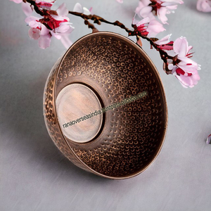 Vente en gros Bol à mélanger en cuivre antique Design martelé fait à la main pour vaisselle décorative et de cuisine Vaisselle en acier - Product Image 2