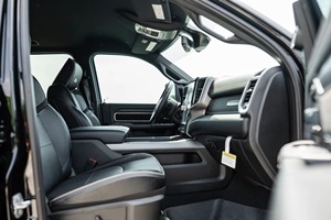 Ram 2500 AEV Prospector XL 4x4 2024 Usada en Buenas Condiciones, Certificada y Limpia - Product Image 2