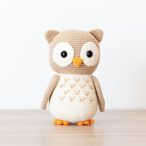 PATRÓN DE CROCHET en China - Aldric the Lovely Owl - Amigurumi Pattern Crochet Stuffed Animal Doll - Product Image 1