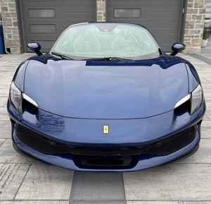 Bajo kilometraje 2024 F e r a r i 296 G T S 818-HP Twin-Turbo V6 Hybrid disponible para exportación hoy - Product Image 1