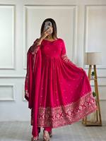 Designer femmes élégante Georgette Anarkali Salwar Kameez traditionnel pakistanais brodé Dupatta longue robe de travail pour mariage