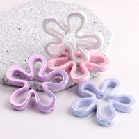 Perles en acrylique UV de 43 mm, couleur unie, en forme de fleur à 5 pétales, à trou droit, accessoires, perles d'espacement DIY, matériel pour élastiques à cheveux, perles en vrac