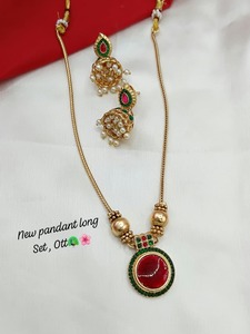 Collier et boucles d'oreilles Ganpati plaqués or 2025 les plus vendus avec collier et boucles d'oreilles faits à la main de qualité supérieure à vendre - Product Image 3