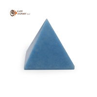 Pyramide en célestine 100% naturelle du Pérou, travail artisanal, pierre précieuse décorative, bonnes vibrations énergétiques pour l'amour et la relaxation