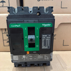 Schneider ComPacT Series NSX100NTMD63 Disyuntores de caja moldeada Nuevo C10N3TM063 50kA Capacidad de ruptura 415VAC 50/60Hz - Product Image 1