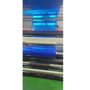 Envoltura de película elástica LLDPE azul suave de plástico PE translúcido sin impresión a prueba de humedad de alta calidad para embalaje logístico - Product Image 6