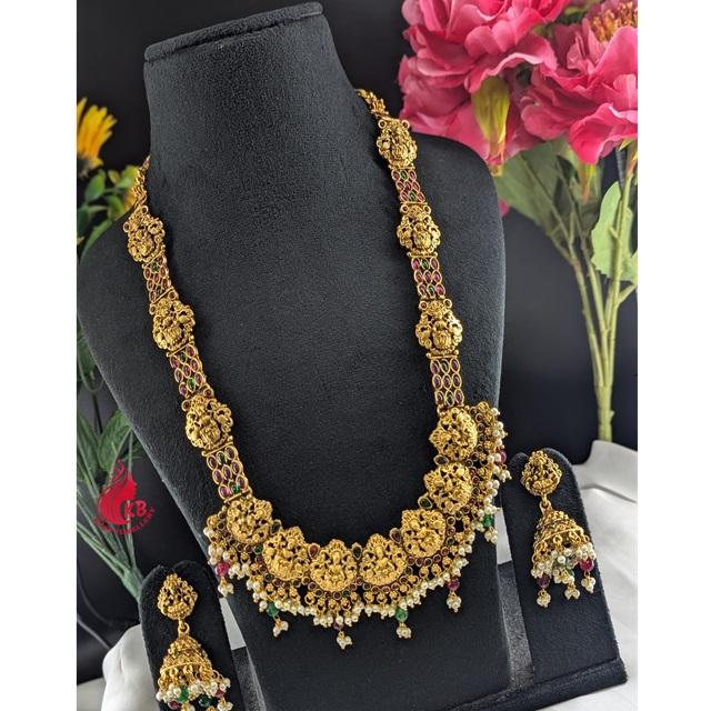 แบบดั้งเดิม