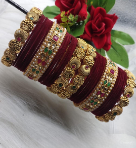 Brazaletes de latón tradicionales y de moda india, brazaletes de boda para mujeres y niñas - Product Image 1