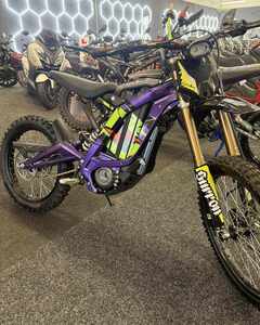 Ultra Bee HP Carbon Black 2024, 21kw Turbo, 74v/60ah, Entrega a Domicilio - Product Image 2