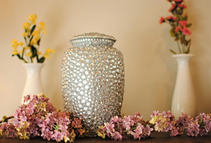 Urna de cremación decorativa de mosaico para cenizas, urnas funerarias de gran tamaño, urnas de Metal sólido de humanos, proveedor de urnas de Funeral al por mayor - Product Image 3