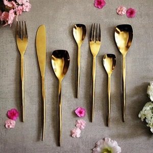 Cuchara para servir ensalada dorada de doble tono dorado Servidor de ensalada de plata Juego de plata de acero con espejo Cubiertos Fábrica de cubiertos sólidos - Product Image 6