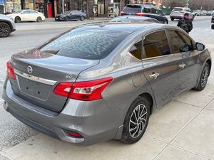 Nissan Sentra 2017 SV Sedán Usado, Gris Exterior, Motor 1.8L 130 HP, Frenos ABS, Tracción Delantera, Alto Rendimiento, Gasolina - Product Image 4