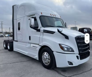 รถบรรทุกหัวลาก Cascadia Sleeper มือสอง ปี 2025 คุณภาพดี พร้อมส่งออก - เครื่องยนต์ Detroit 505 แรงม้า - Product Image 2