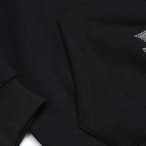 เสื้อฮู้ดดี้ผู้ชายสำหรับฤดูหนาว น้ำหนักปานกลาง คุณภาพพรีเมียม ดีไซน์สั่งทำพิเศษ ประดับด้วยคริสตัล ลายปักเรียบง่าย เป็นมิตรกับสิ่งแวดล้อม ผลิตจากวัสดุออร์แกนิค - Product Image 5